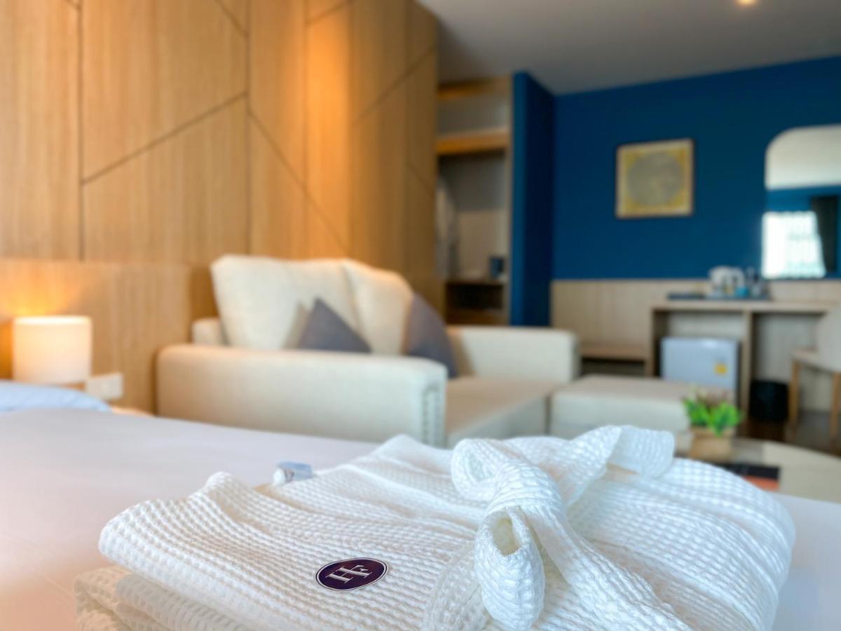 Hotel Fuse Rayong Esterno foto