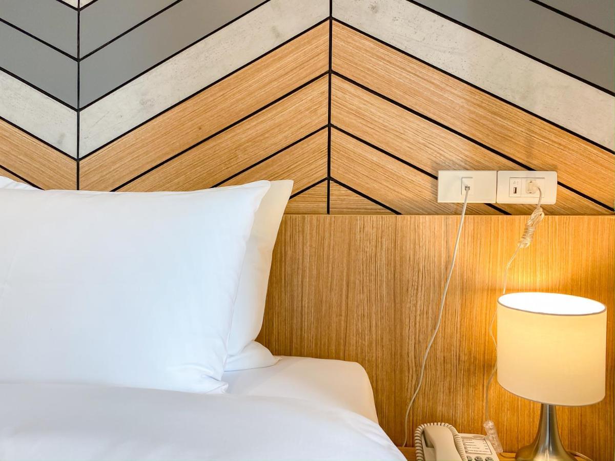 Hotel Fuse Rayong Esterno foto