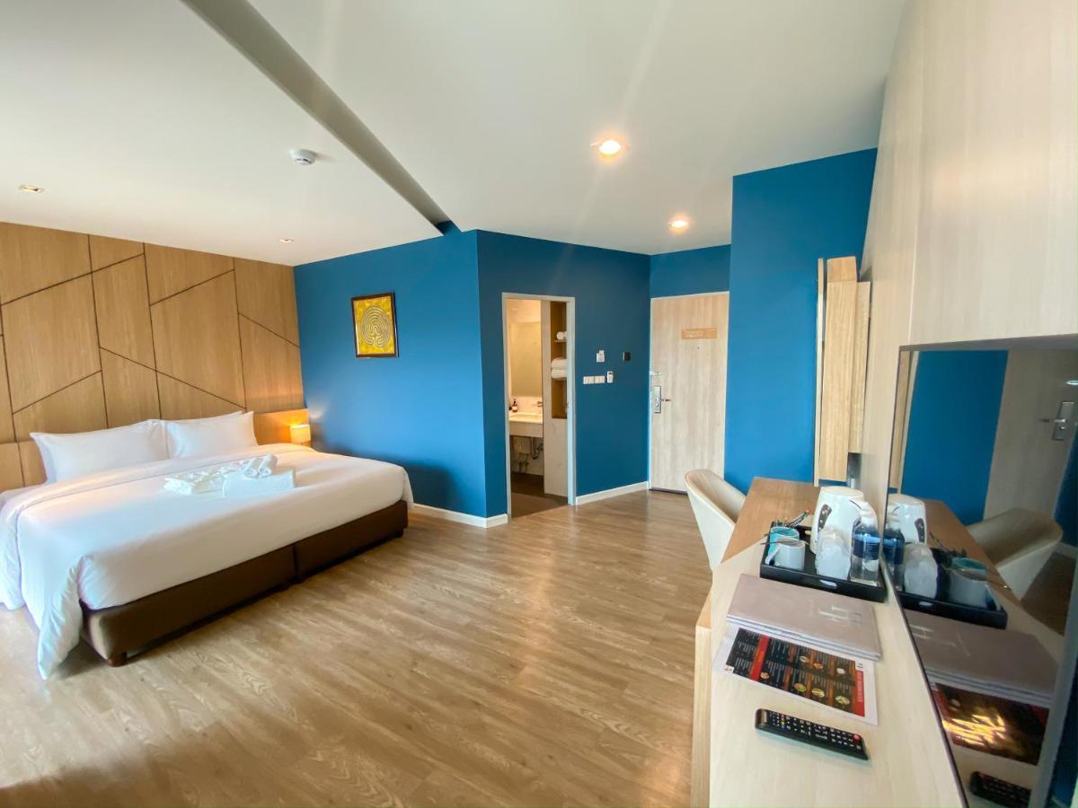 Hotel Fuse Rayong Esterno foto